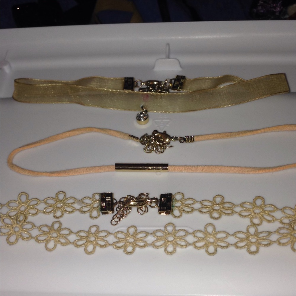 Pink chokers 3pk